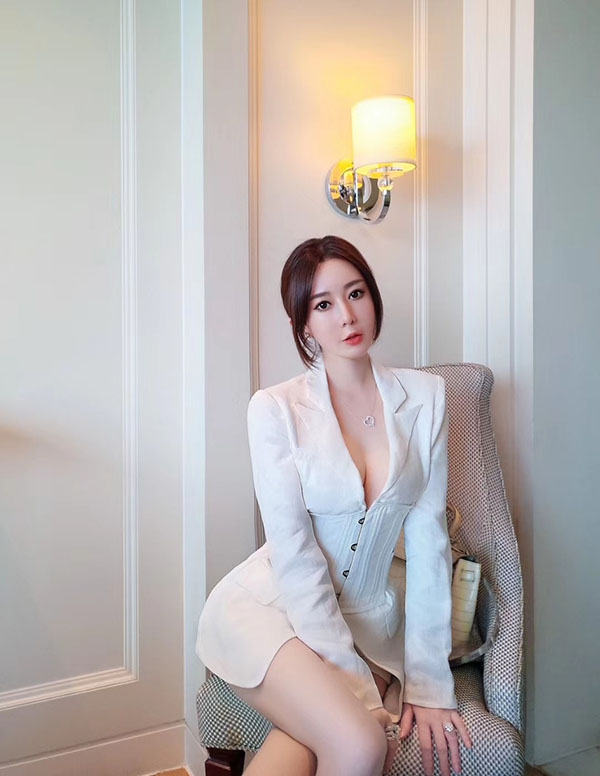 曼谷商务模特微信